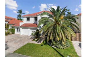 11325 Nw 66th St Doral, FL 33178 - MLS#A11902001