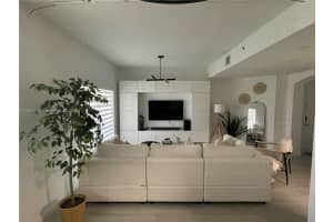 11605 Nw 89th St 107 Doral, FL 33178 - MLS#A11902018