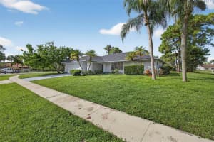 100 Miramar Ave Royal Palm Beach, FL 33411 - MLS#A11902023