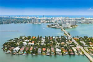 301 W Rivo Alto Dr, Miami Beach