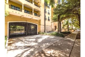 20 Calabria Ave 505 Coral Gables, FL 33134 - MLS#A11902038