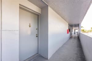 8821 W Flagler St 210 Miami, FL 33174 - MLS#A11902085