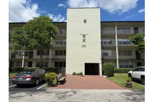 13355 Sw 9th Ct 415h, Pembroke Pines