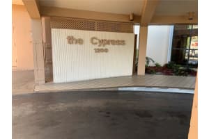 1200 Saint Charles Pl 311, Pembroke Pines