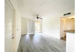 8010 N Nob Hill Rd 102 Tamarac, FL 33321 - MLS#A11902172