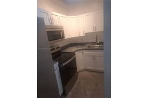 17 Ne 2nd Rd B Homestead, FL 33030 - MLS#A11902174