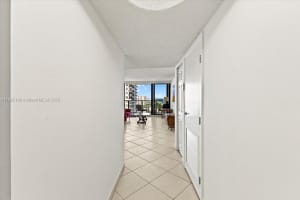 2301 S Ocean Dr 2004 Hollywood, FL 33019 - MLS#A11902190