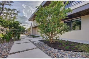 1273 Ne 38th St 1-8 Oakland Park, FL 33334 - MLS#A11902223