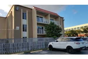 MLS# A11902306, Doral, Florida 33166