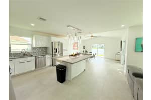 10626 Nw 7th St 10626 Pembroke Pines, FL 33026 - MLS#A11902353