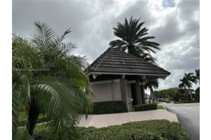 10026 Nw 52nd Ter Doral, FL 33178 - MLS#A11902370