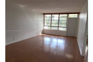 3181 S Ocean Dr 306 Hallandale Beach, FL 33009 - MLS#A11902380