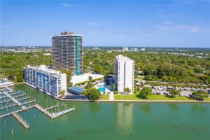 880 Ne 69th St 4h Miami, FL 33138 - MLS#A11902403
