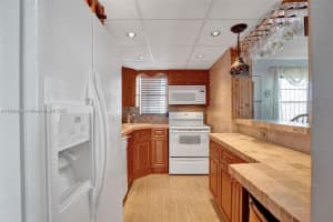 7620 Carlyle Ave APT 703, Miami Beach, FL 33141, - MLS#A11902415