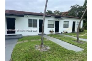 511 Nw 133rd St 4 North Miami, FL 33168 - MLS#A11902460