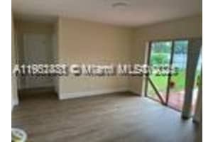 4361 Nw 15th St Lauderhill, FL 33313 - MLS#A11902481