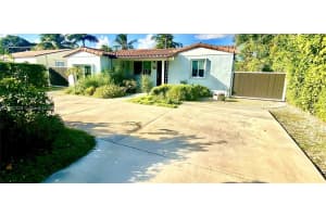 5935 Sw 42nd St Miami, FL 33155 - MLS#A11902528