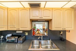 2101 Lucaya Bnd C1 Coconut Creek, FL 33066 - MLS#A11902570