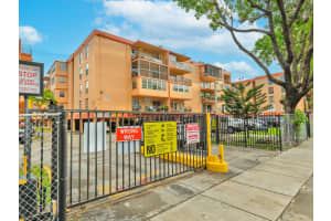 1890 W 56th St 1307 Hialeah, FL 33012 - MLS#A11902575