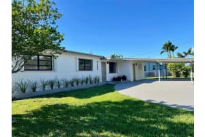9600 Cutler Ridge Dr, Cutler Bay 9600 Cutler Ridge Dr, Cutler Bay