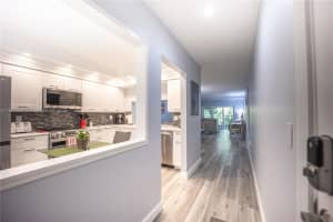 4000 Crystal Lake Dr 114 Deerfield Beach, FL 33064 - MLS#A11902604