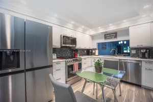 4000 Crystal Lake Dr 114 Deerfield Beach, FL 33064 - MLS#A11902604