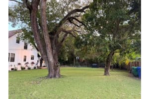 860 Ne 81st St Miami, FL 33138 - MLS#A11902650