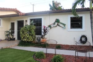 8000 Nw 172nd St Hialeah, FL 33015 - MLS#A11902680