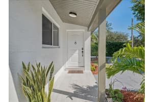 9371 Martinique Dr Cutler Bay, FL 33189 - MLS#A11902685