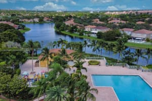 4121 Sapphire Bnd Weston, FL 33331 - MLS#A11902688