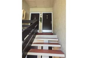 5242 Ne 6th Ave, Building D 27 D 27 Oakland Park, FL 33334 - MLS#A11902689