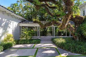 5770 Sw 100th St Pinecrest, FL 33156 - MLS#A11902700