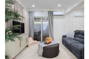 1726 Thomas St 2 Hollywood, FL 33020 - MLS#A11902710