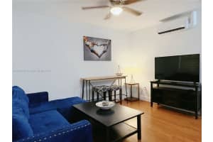 1726 Thomas St 3 Hollywood, FL 33020 - MLS#A11902719