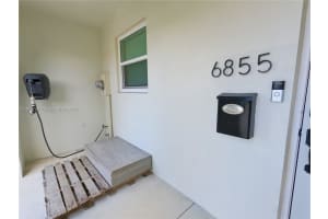 6855 W 2nd Ln Hialeah, FL 33014 - MLS#A11902736