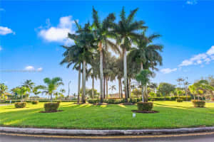 1398 Ne 33rd Ave 201-25 Homestead, FL 33033 - MLS#A11902748