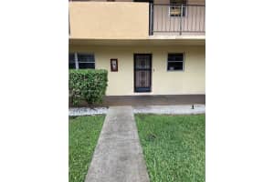 3955 N Nob Hill Rd 101, Sunrise