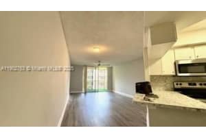 8333 Lake Dr 404 Doral, FL 33166 - MLS#A11902753