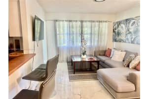 1008 N 15th Ave 0 Hollywood, FL 33020 - MLS#A11902754