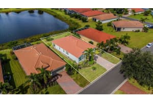 3348 Apple Blossom Fort Myers, FL 33920 - MLS#A11902766