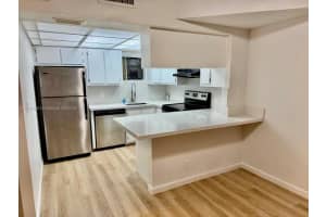 8290 Lake Dr 223 Doral, FL 33166 - MLS#A11902768