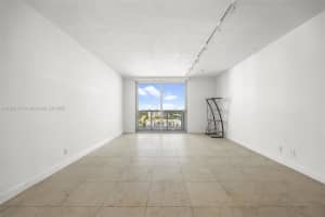 900 Bay Dr 1005 Miami Beach, FL 33141 - MLS#A11902774