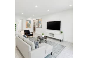 5742 Fletcher St Hollywood, FL 33023 - MLS#A11902851