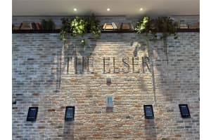 398 Ne 5th St 4719 Miami, FL 33132 - MLS#A11902873