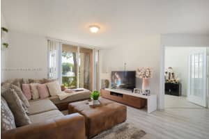 12160 Saint Andrews Pl 108 Miramar, FL 33025 - MLS#A11902944