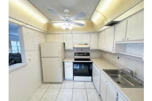 379 Saxony H 379 Delray Beach, FL 33446 - Off Market