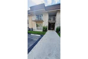 5301 Sw 77th Ct 201g Miami, FL 33155 - MLS#A11902958