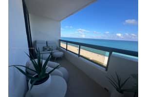 2555 Collins Ave 1907 Miami Beach, FL 33140 - MLS#A11902976