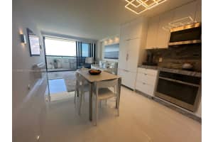 2555 Collins Ave 1907 Miami Beach, FL 33140 - MLS#A11902976