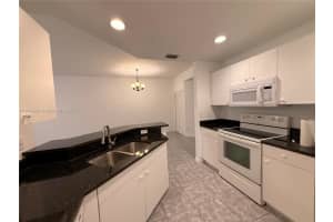 3602 Skyline Blvd 104 Cape Coral, FL 33914 - MLS#A11902984